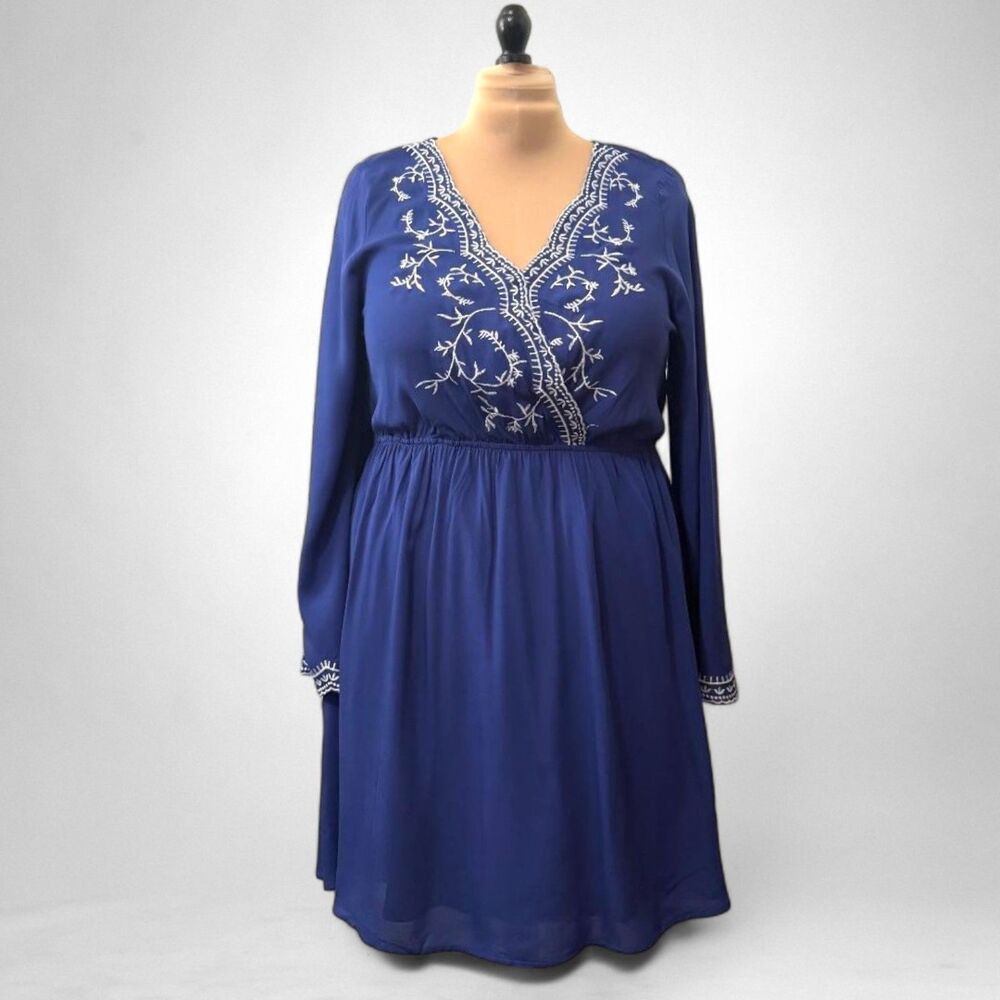 Hailey & Co. Blue Embroidered V-Neck Longsleeve Dress, Curvy Plus 1X  1XL